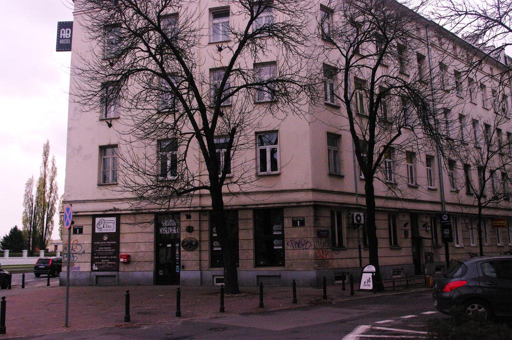 Ab Hostel Varsovie Extérieur photo